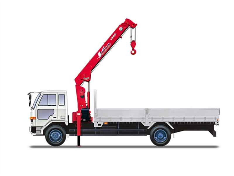 Cần cẩu unic Thái Lan giá tốt tại Ô tô Chuyên Dùng Việt