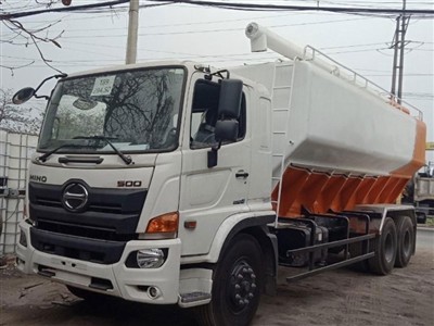 Xe chở cám Hino 15 tấn kiểu trục vít (FL8JT7A)