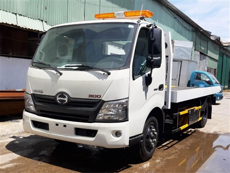 xe-keo-cho-xe-hino-2-8-tan-xzu720