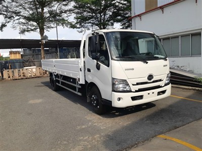 Xe tải Hino XZU730